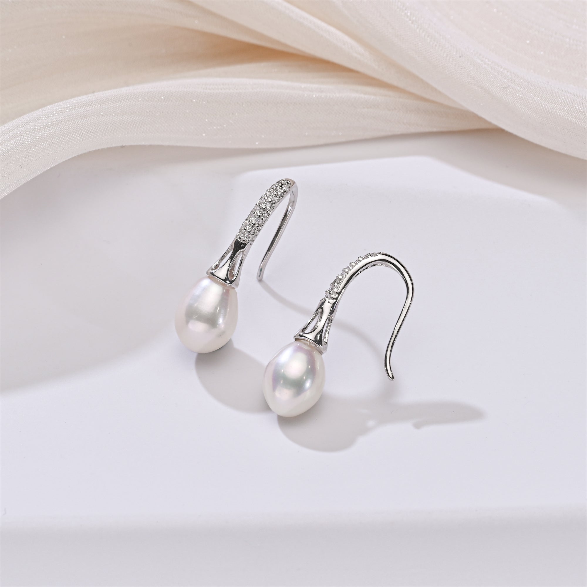 Lunar Tide 8-9mm AAA drop pearl earrings