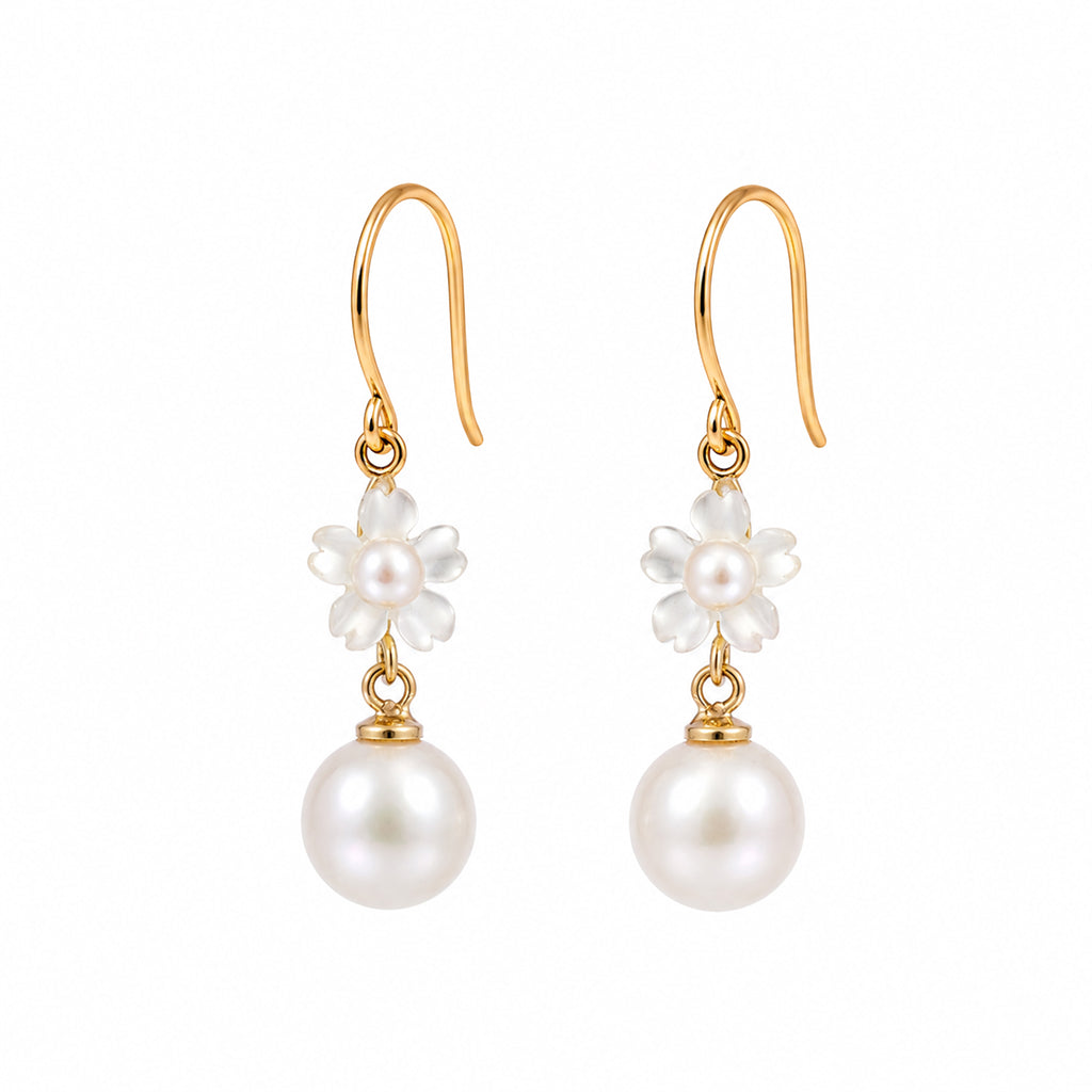 Perlore AAA K18 Yellow Gold Mother of Pearl Blossom Drops