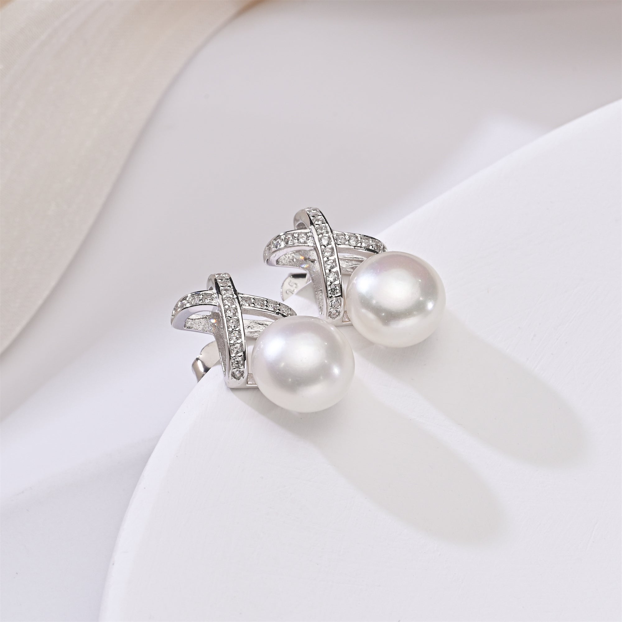 Perlore Freshwater Serene Interlace Button Pearl Studs