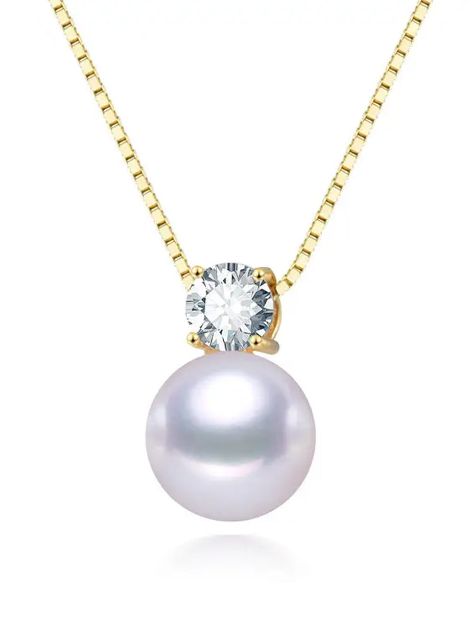 Elegant 18K Gold and Freshwater Pearl Pendant Necklace
