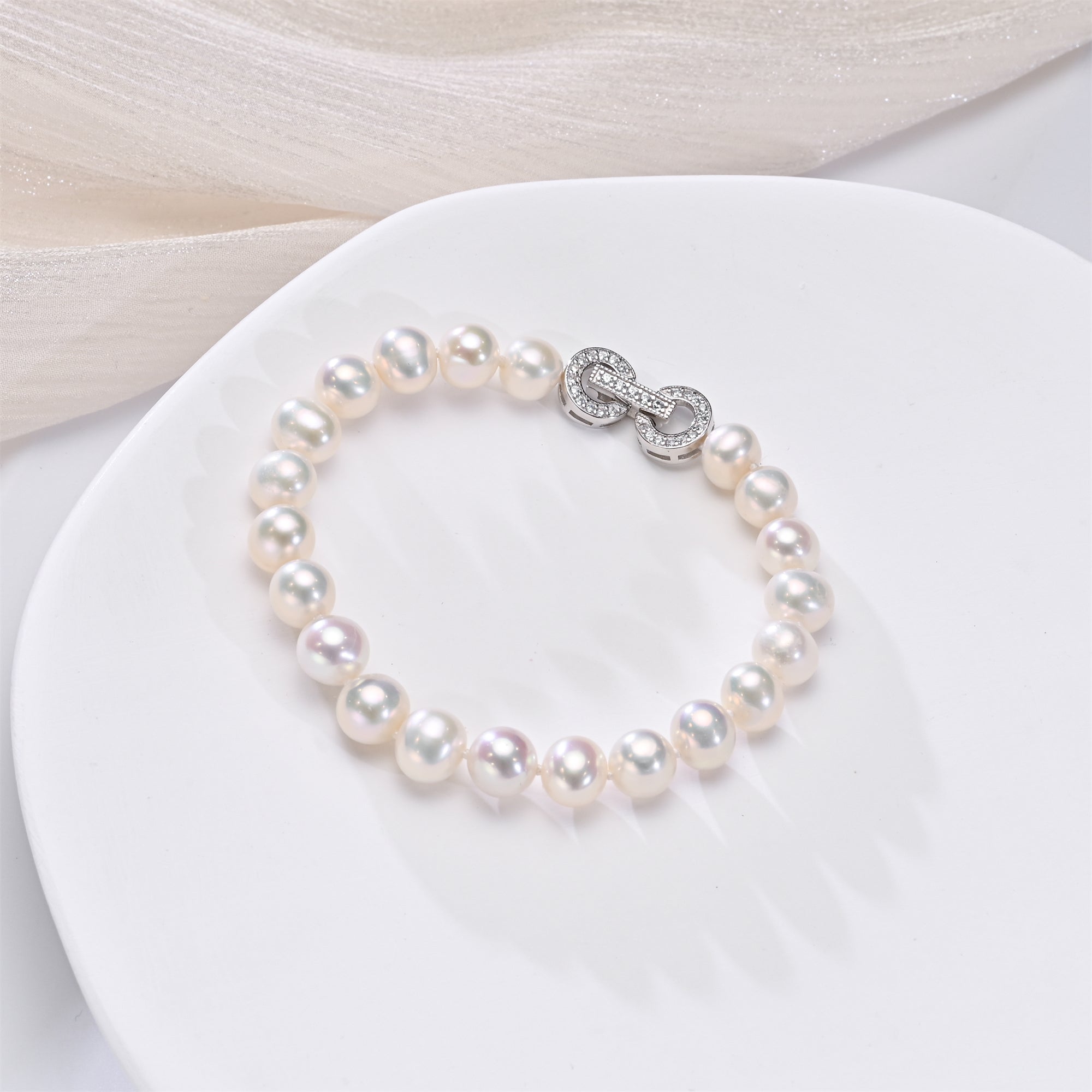 Perlore 8-9mm Freshwater Pearl Bracelet